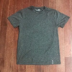 Men’s athletic tee